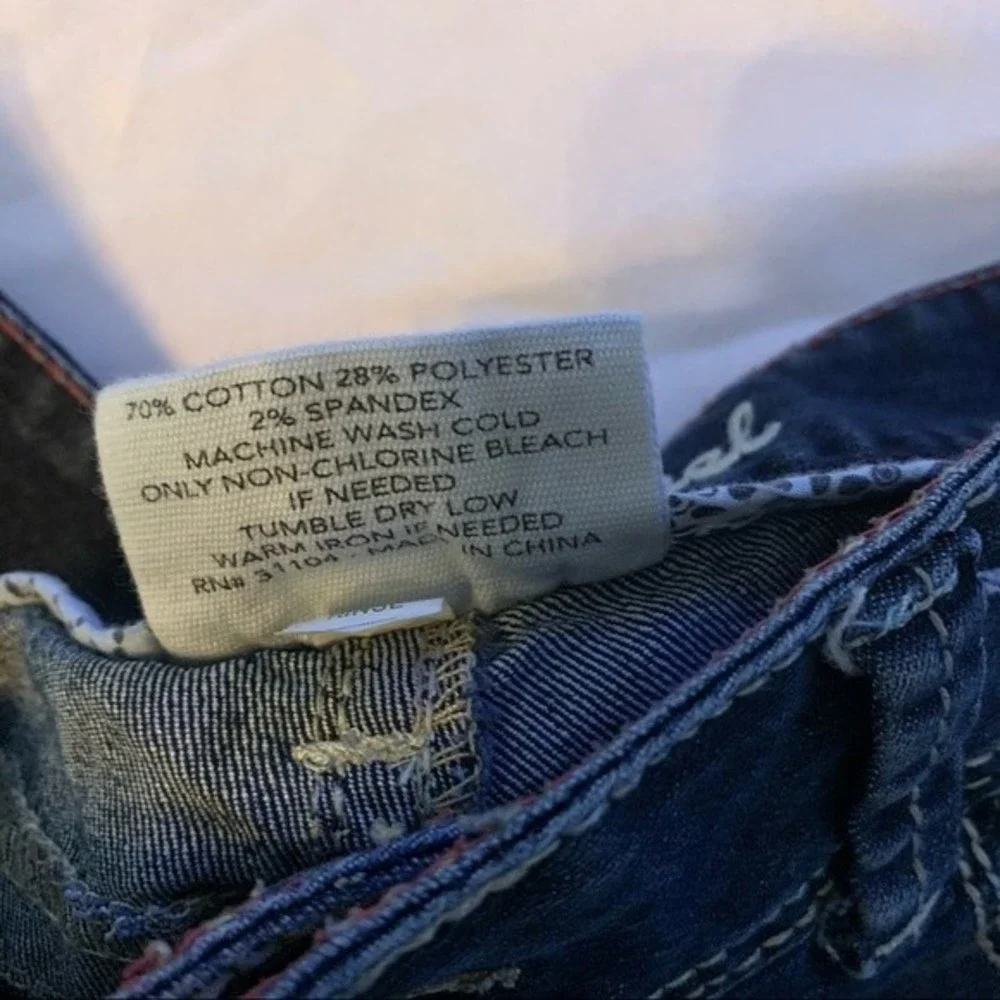 Red Camel Jean/Denim Shorts. Size 5.